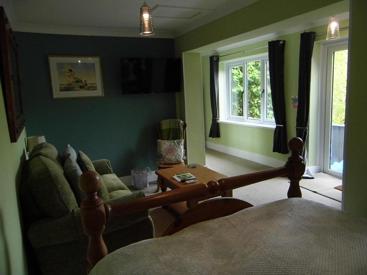 The Mill At Glynhir Bed & Breakfast แอมมันฟอร์ด ภายนอก รูปภาพ