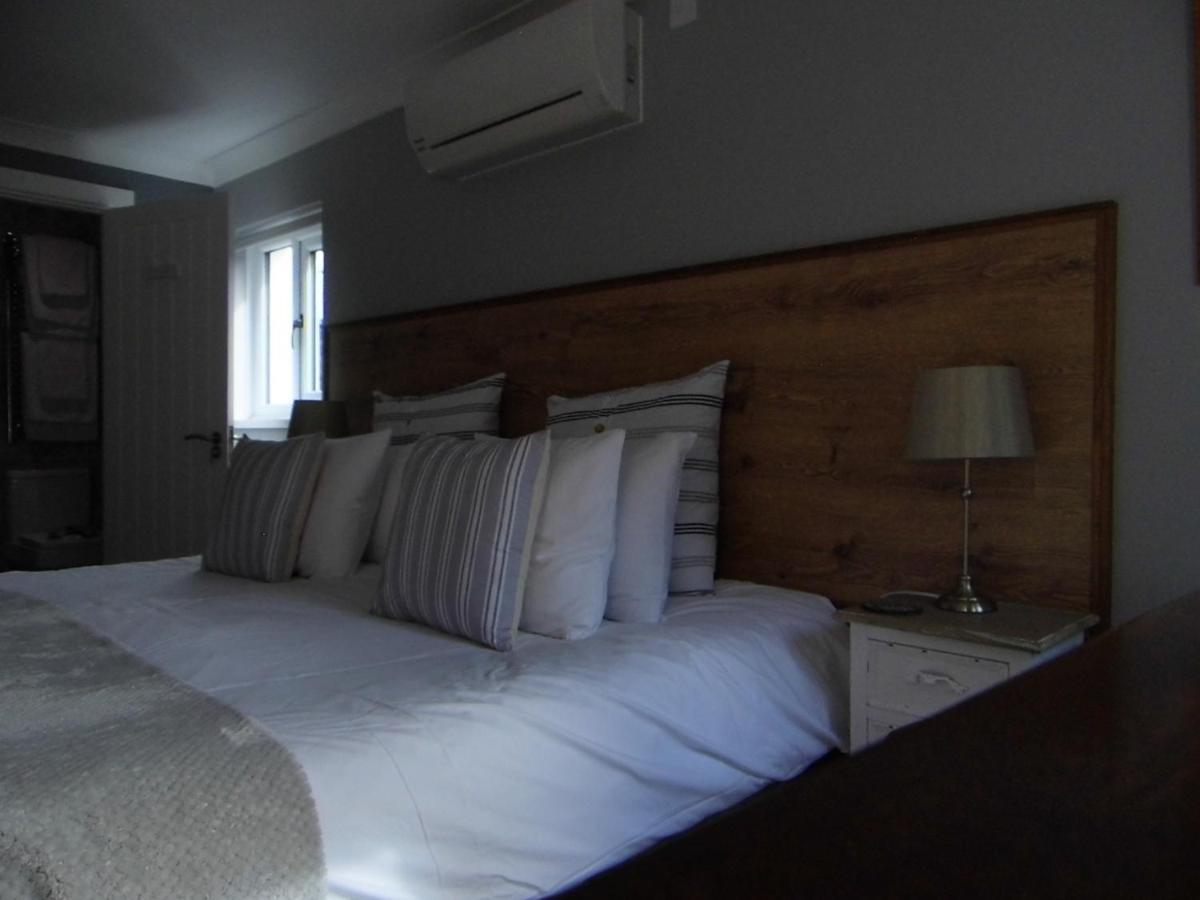 The Mill At Glynhir Bed & Breakfast แอมมันฟอร์ด ภายนอก รูปภาพ